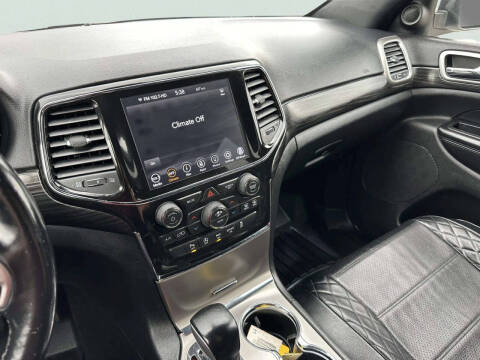 2022 Jeep Grand Cherokee WK Laredo E