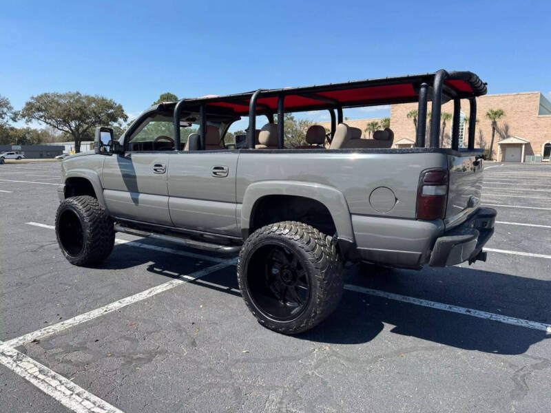 2004 Chevrolet Suburban