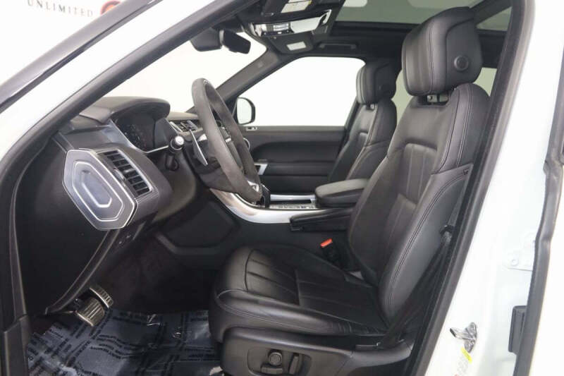 2020 Land Rover Range Rover Sport HST