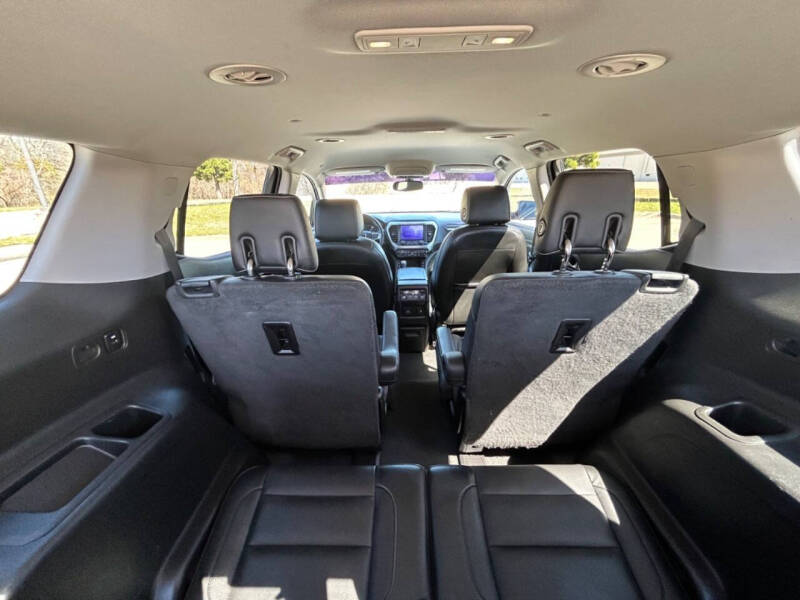 2019 GMC Acadia SLT-1