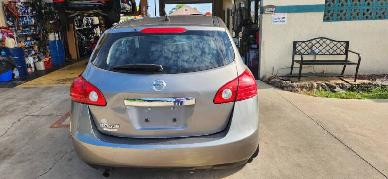 2014 Nissan Rogue Select S