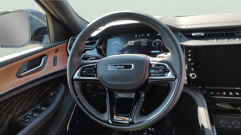 2026 Jeep Grand Cherokee L Summit