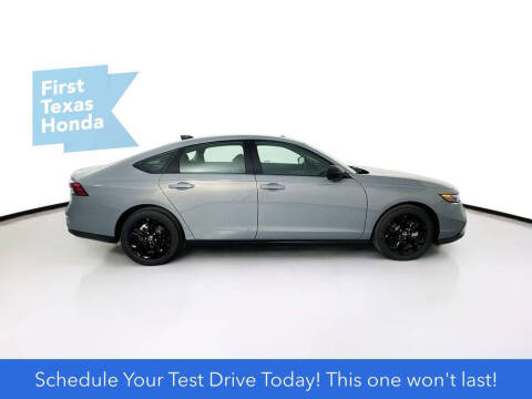 2025 Honda Accord SE