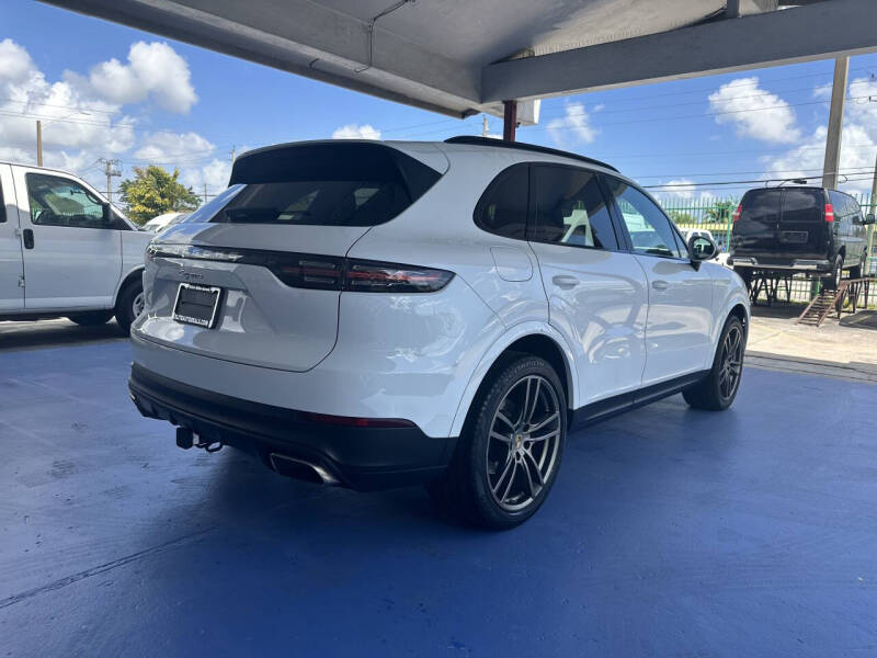 2020 Porsche Cayenne