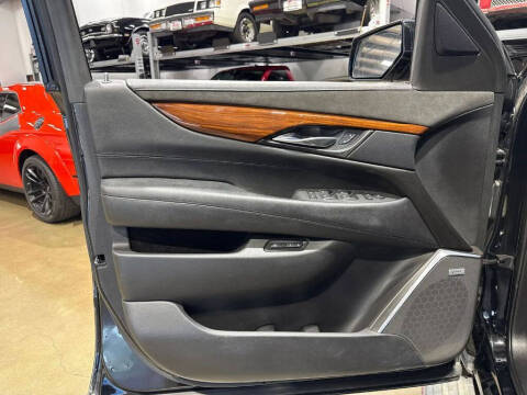 2015 Cadillac Escalade Premium
