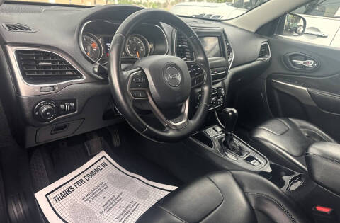 2019 Jeep Cherokee Latitude Plus