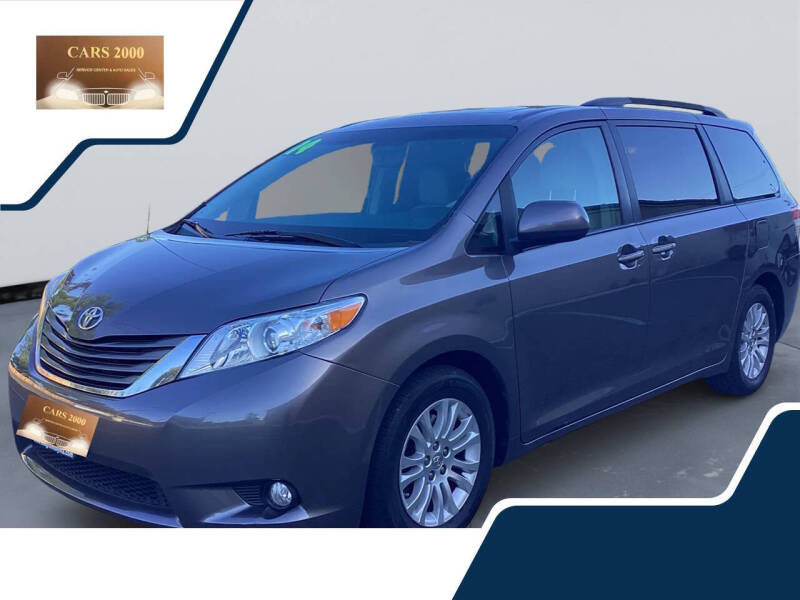 2014 Toyota Sienna XLE 8-Passenger