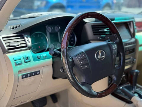 2011 Lexus LX 570