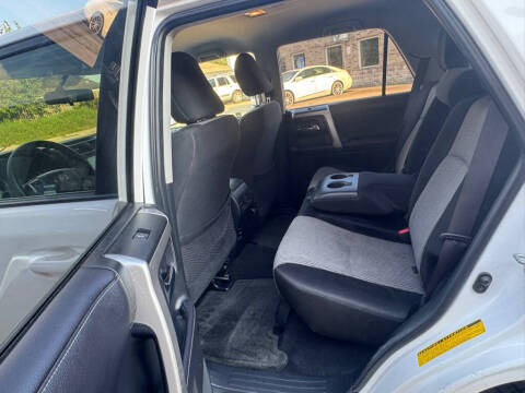 2018 Toyota 4Runner SR5