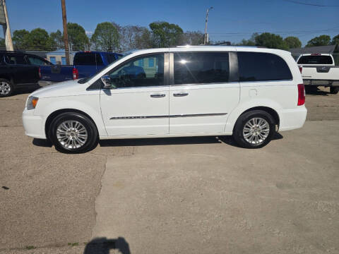 2014 Chrysler Town and Country Limited