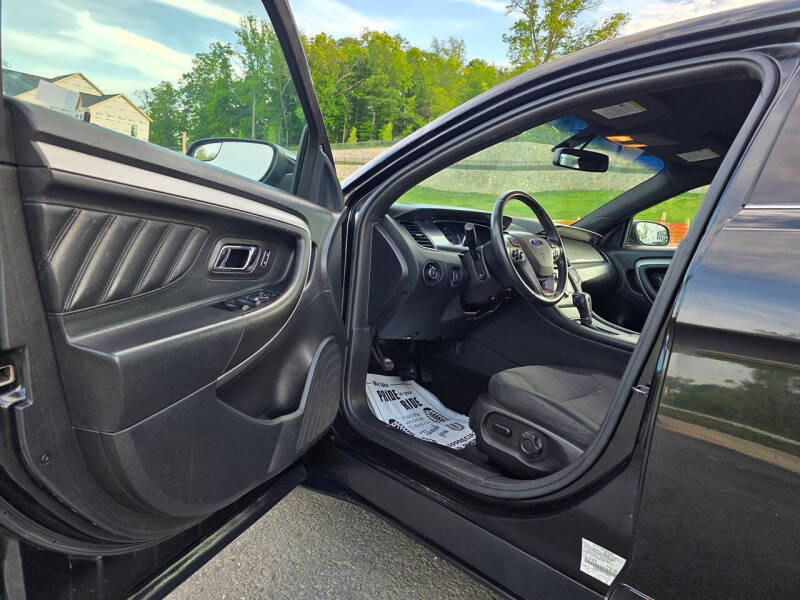 2015 Ford Taurus SEL
