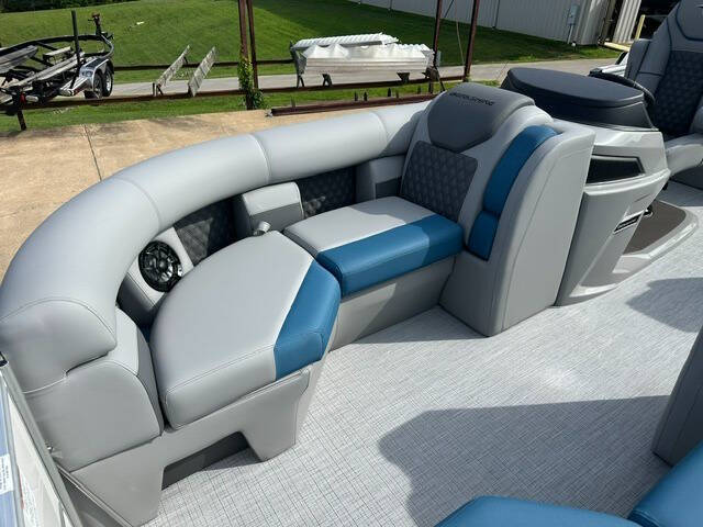 2027 Berkshire 23 RFX STS 3.0