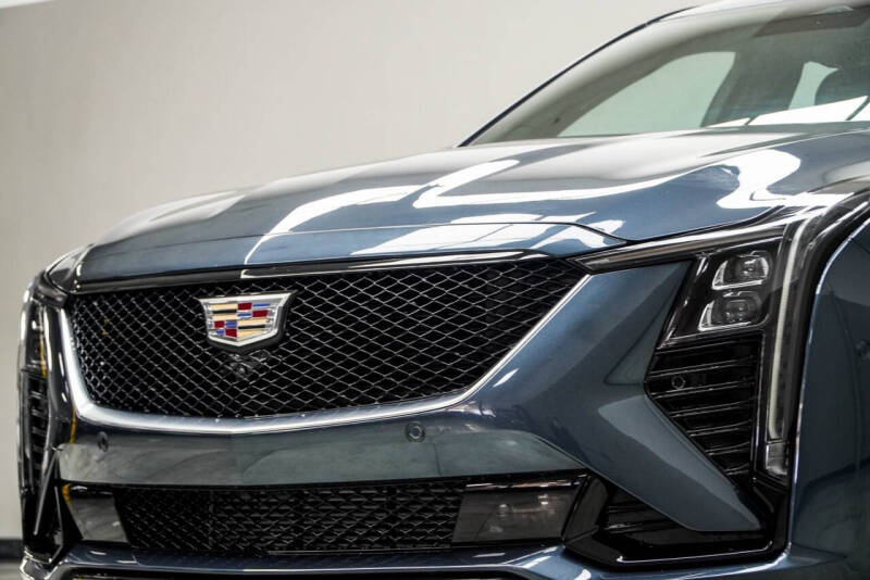 2025 Cadillac CT5 Sport