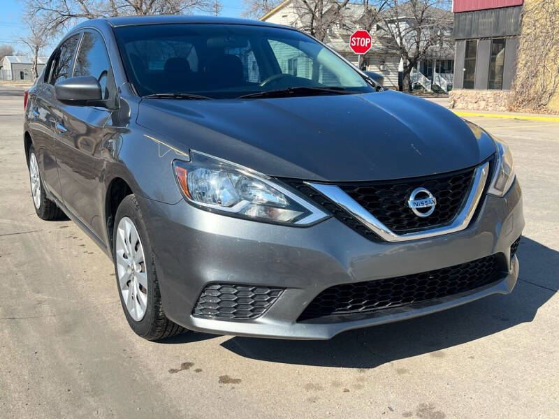 2016 Nissan Sentra for sale at El Tucanazo Auto Sales in Grand Island NE