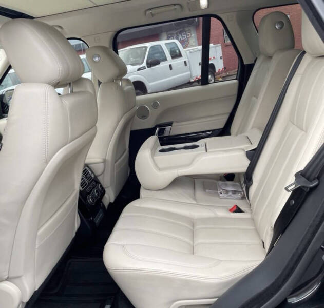 2017 Land Rover Range Rover HSE