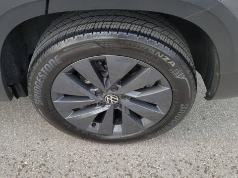 2024 Volkswagen Taos S