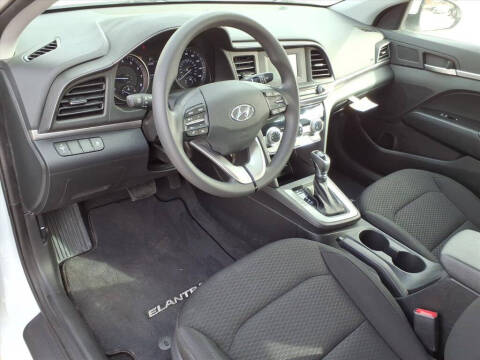 2019 Hyundai Elantra