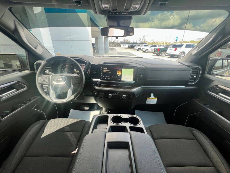 2026 GMC Sierra 1500 Elevation Standard