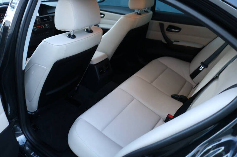 2011 BMW 3 Series 335i