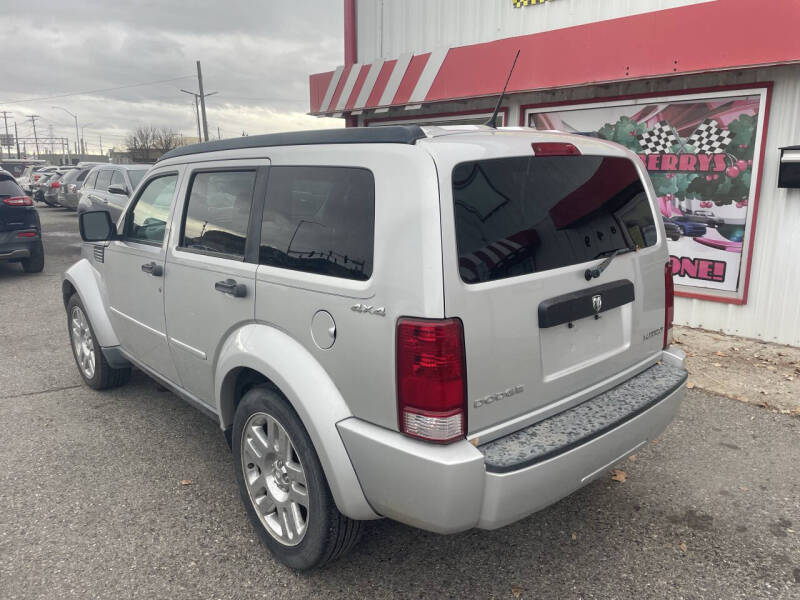 2011 Dodge Nitro Heat photo 4