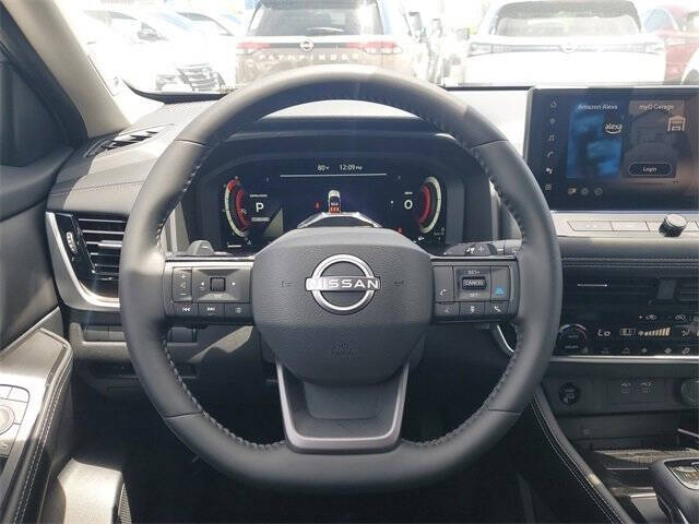 2025 Nissan Rogue Platinum