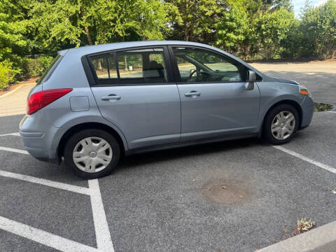 2011 Nissan Versa 1.8 S