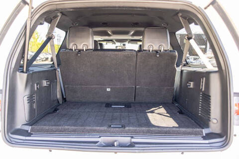 2017 Lincoln Navigator L Select