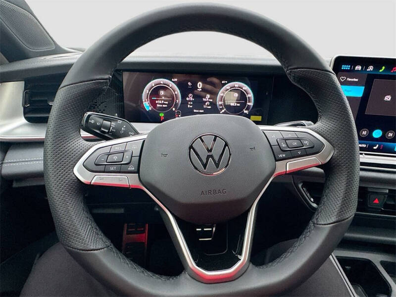 2026 Volkswagen Tiguan SE R-Line Black 4Motion