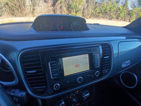 2014 Volkswagen Beetle Convertible R-Line PZEV