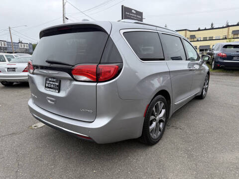 2017 Chrysler Pacifica Limited