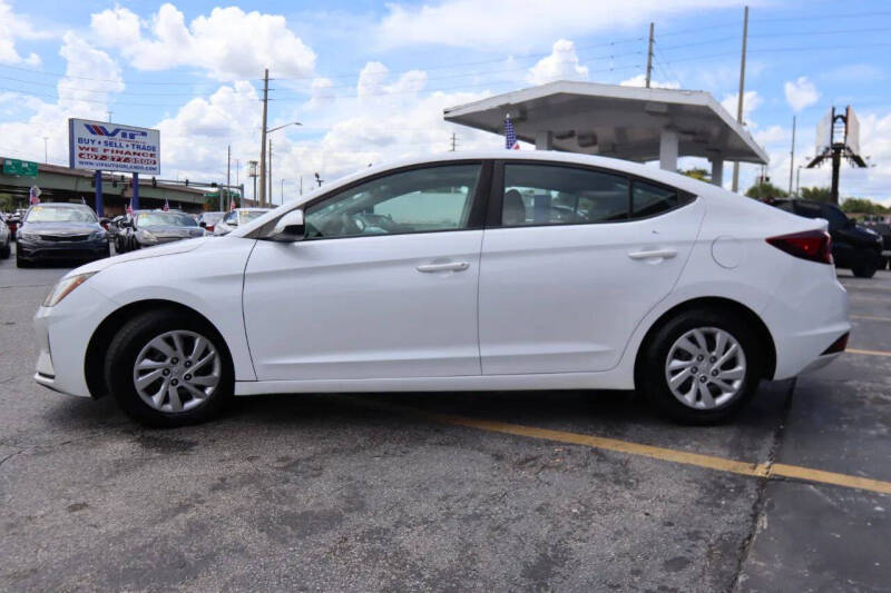 2019 Hyundai Elantra