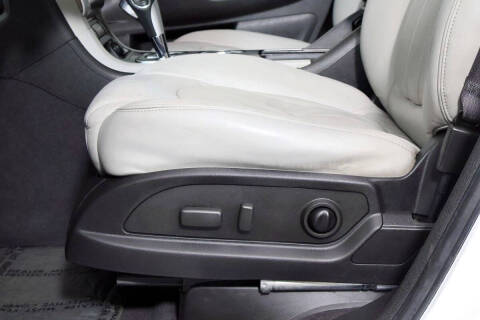 2010 Chevrolet Traverse LTZ