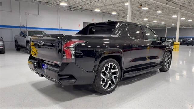 2025 Chevrolet Silverado EV RST