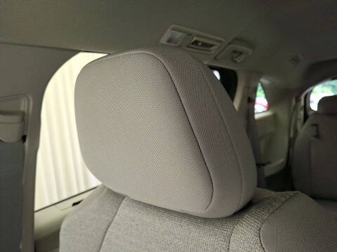 2024 Toyota Sienna LE 8-Passenger