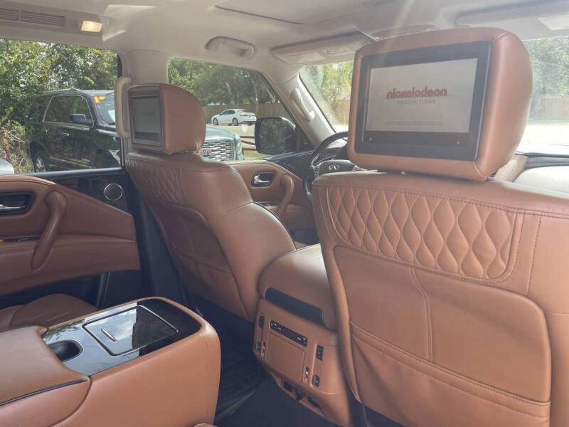 2019 Infiniti QX80 Luxe