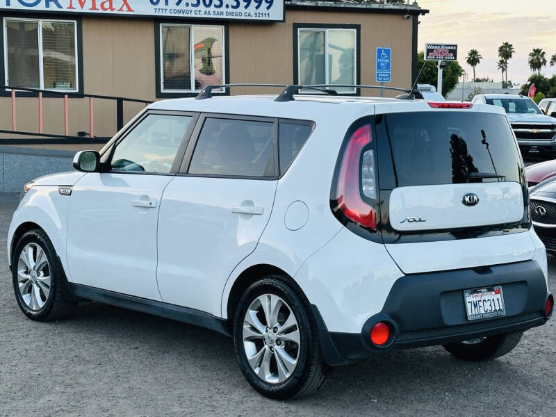 2015 Kia Soul +