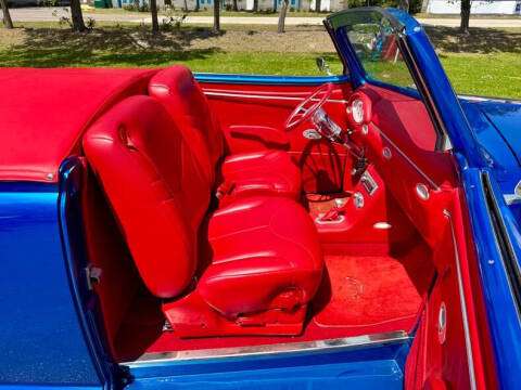 1948 Ford Super Deluxe