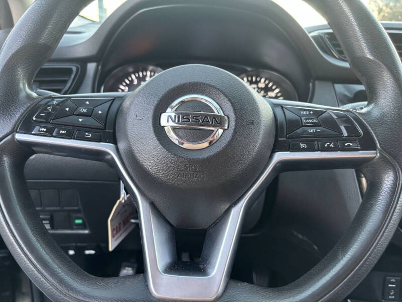 2018 Nissan Rogue Sport S