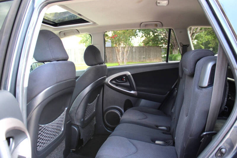 2008 Toyota RAV4 Sport