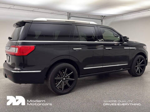 2019 Lincoln Navigator Select