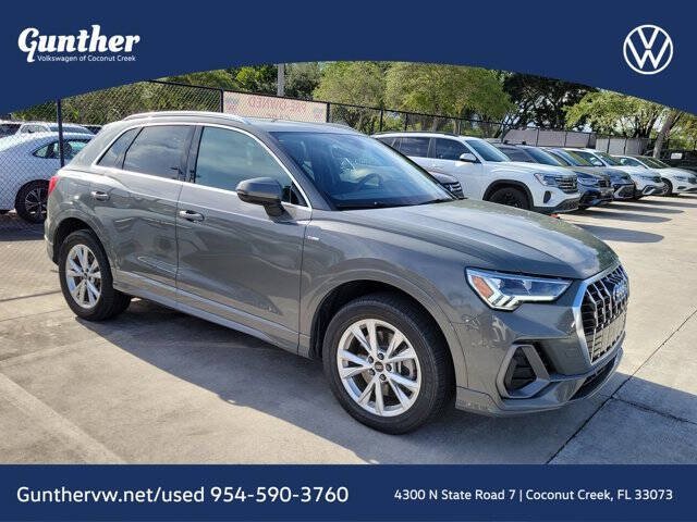 2024 Audi Q3 quattro S line Premium 45 TFSI