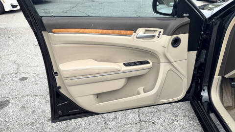 2014 Chrysler 300 C