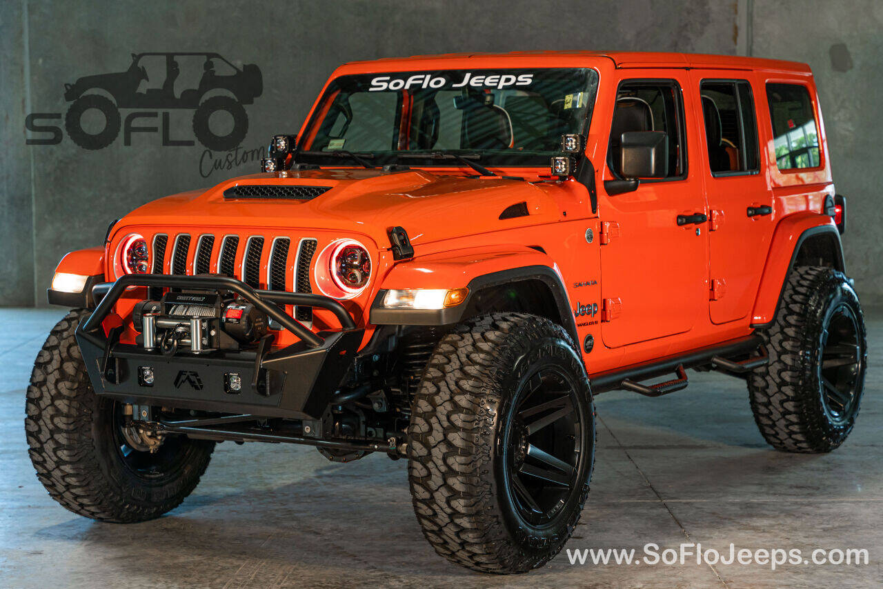 2018 JEEP Wrangler SUV / Crossover - $47,999