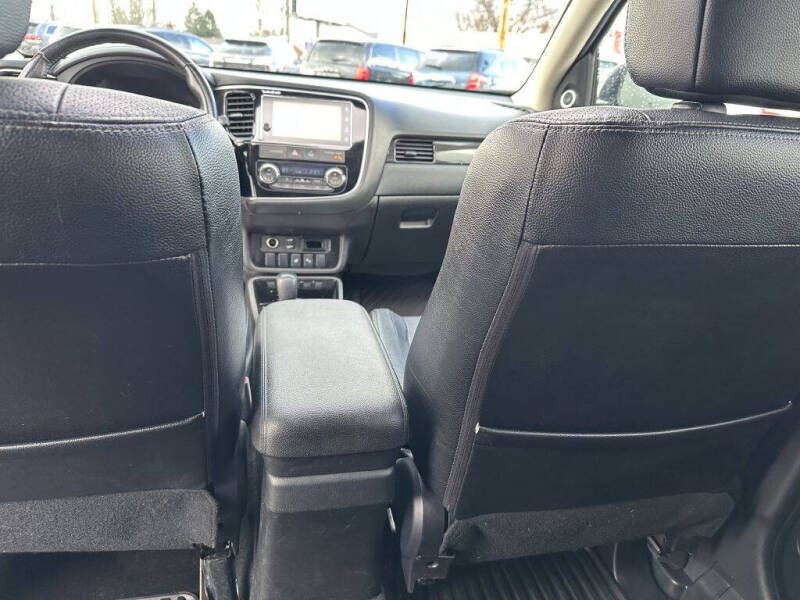 2017 Mitsubishi Outlander GT