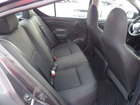 2015 Nissan Versa 1.6 S