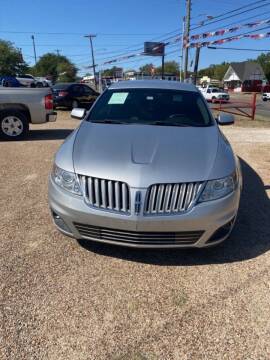 2011 Lincoln MKS for sale at Huaco Motors in Waco TX