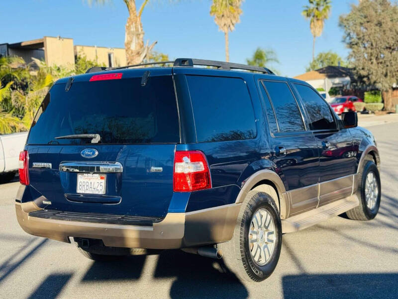 2011 Ford Expedition XLT