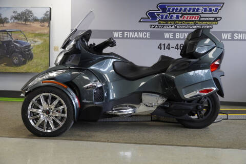 2018 Can-Am Spyder® RT Limited Dark