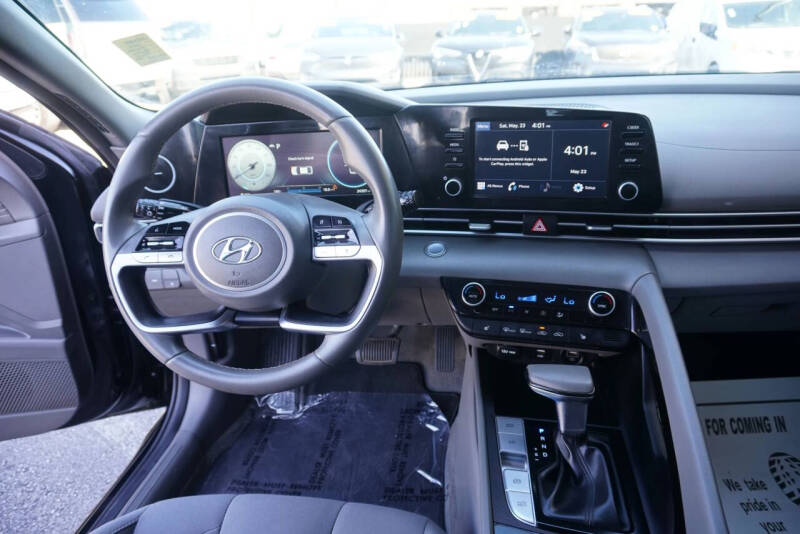 2022 Hyundai Elantra