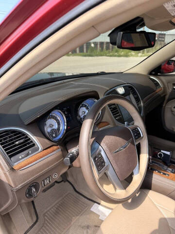 2013 Chrysler 300 C Luxury Series